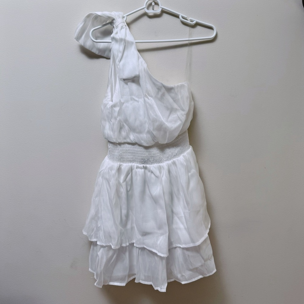Mainstrip One Shoulder Dress